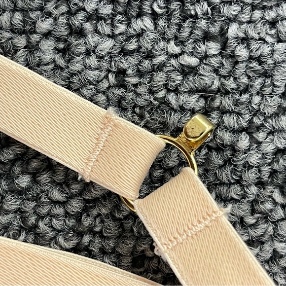 LIVELY ~Two Front Close No-Wire Bras~Convertible Back~Smoke & Toasted Almond~32A - Picture 16 of 16